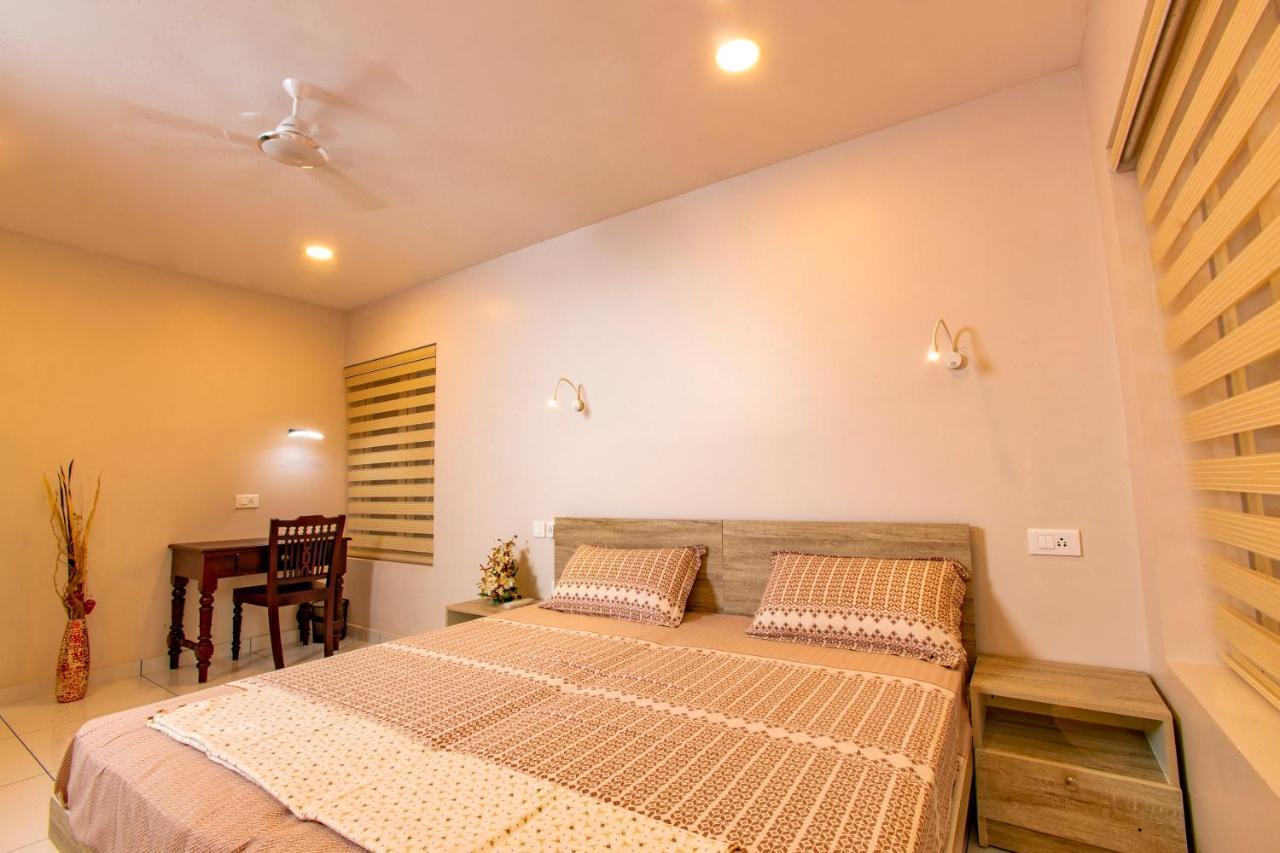 Bed and Breakfast Sanskriti à Thiruvananthapuram Extérieur photo