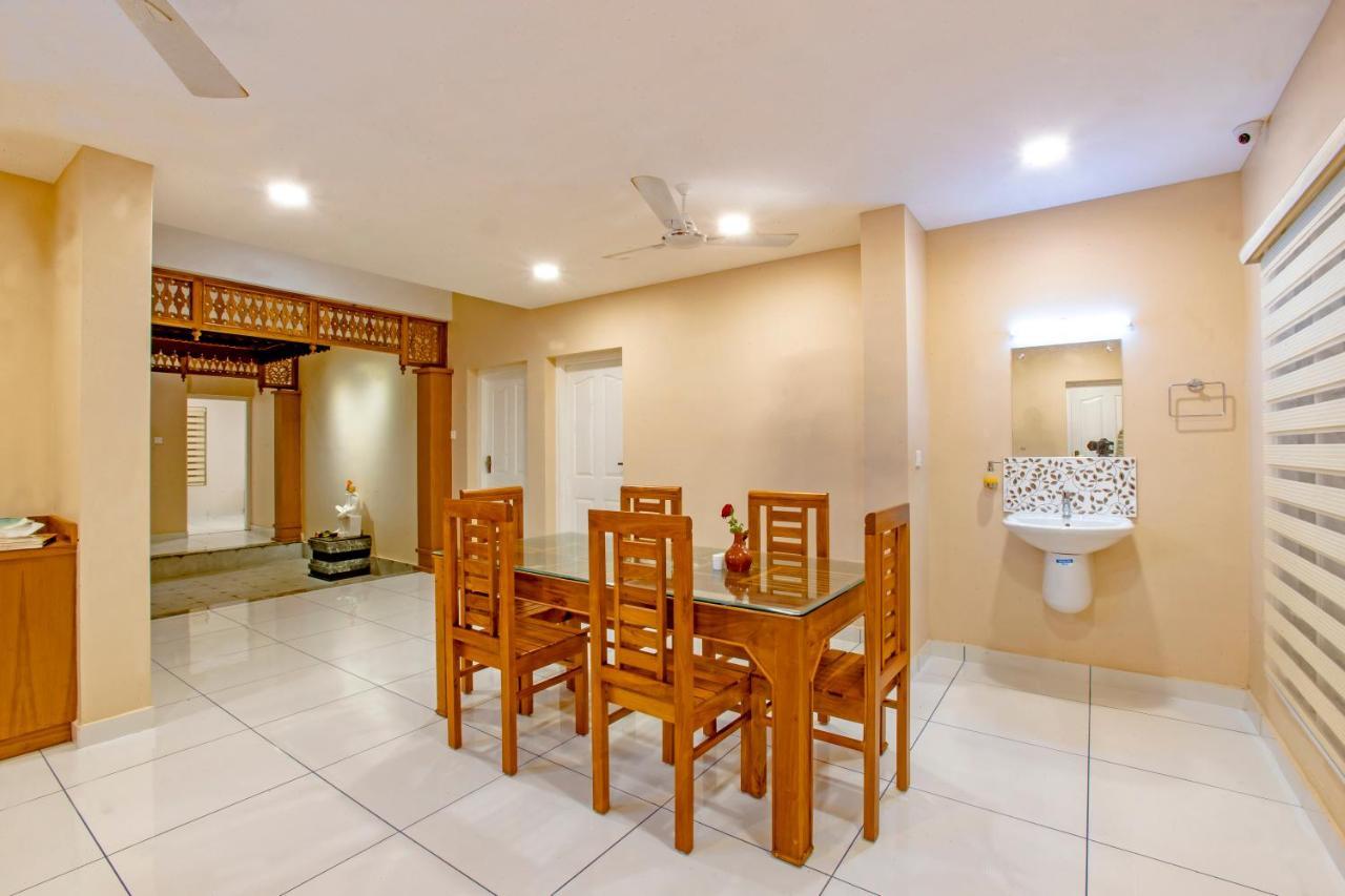 Bed and Breakfast Sanskriti à Thiruvananthapuram Extérieur photo